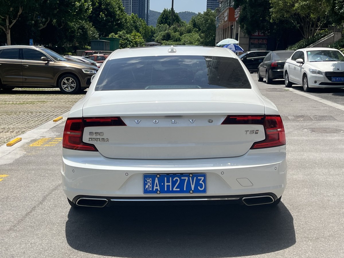 沃尔沃 S90  2019款 T5 智远版图片