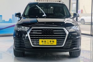 奧迪Q7 奧迪 45 TFSI S line運(yùn)動(dòng)型