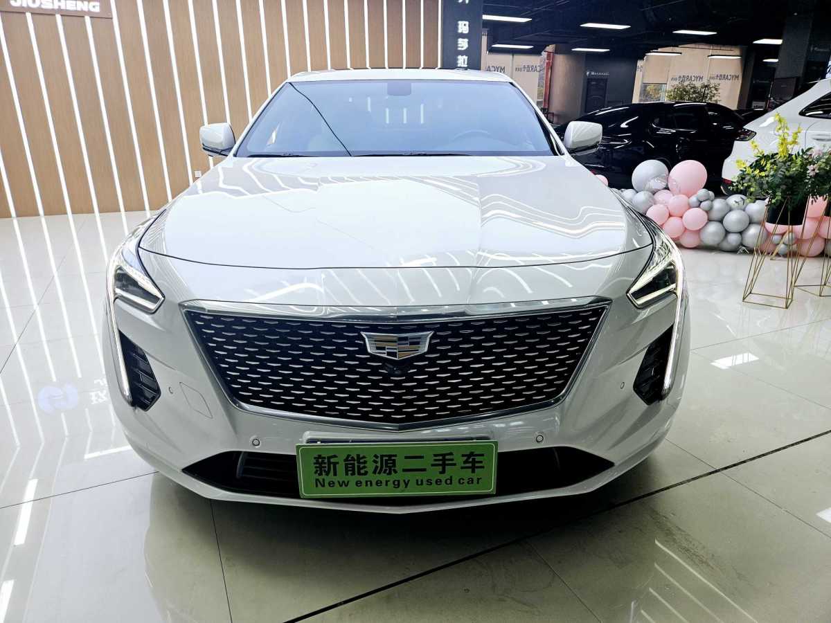 凱迪拉克 CT6  2019款 28T 時(shí)尚型圖片