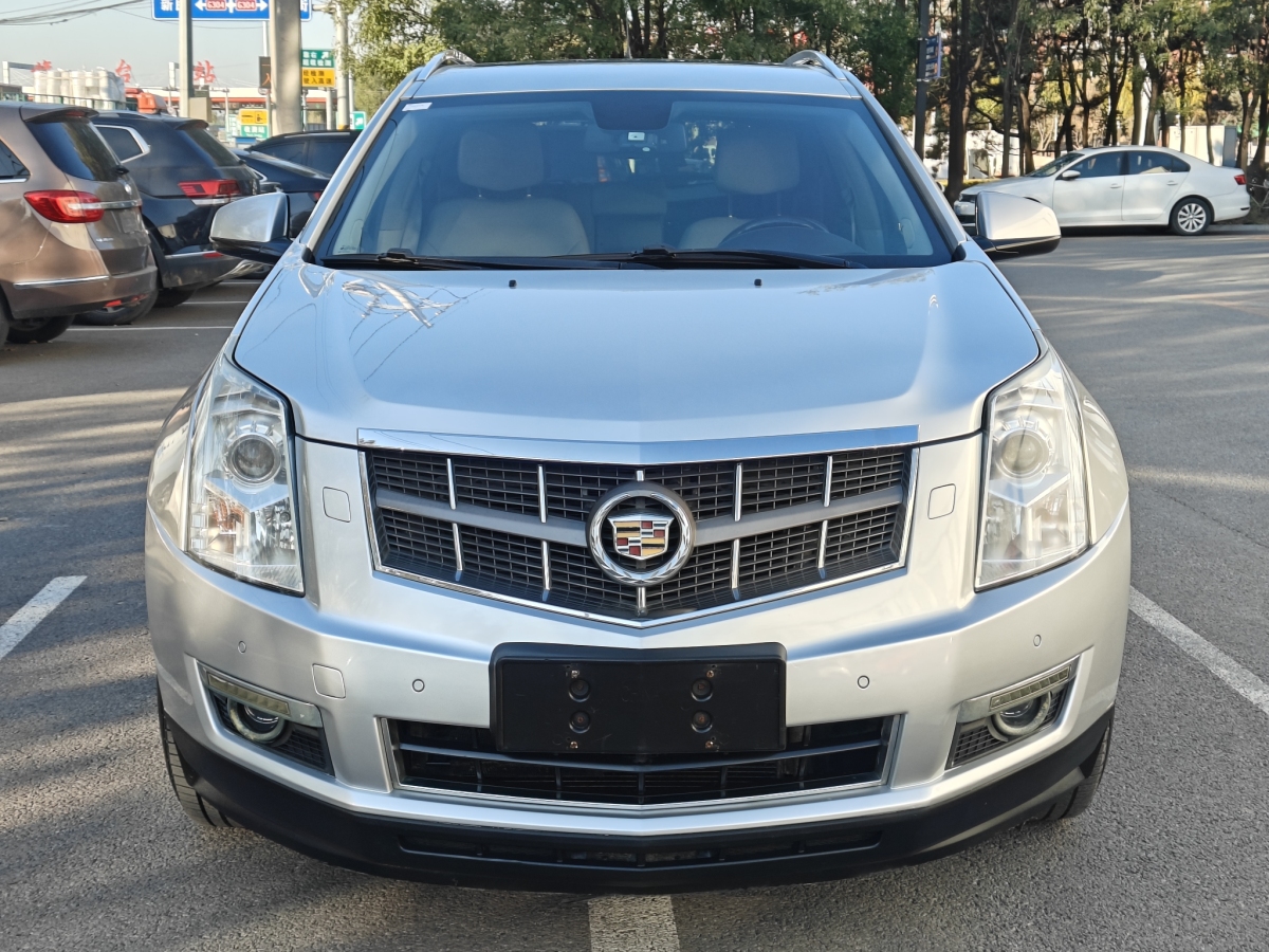 凱迪拉克 SRX  2011款 3.0L 旗艦型圖片