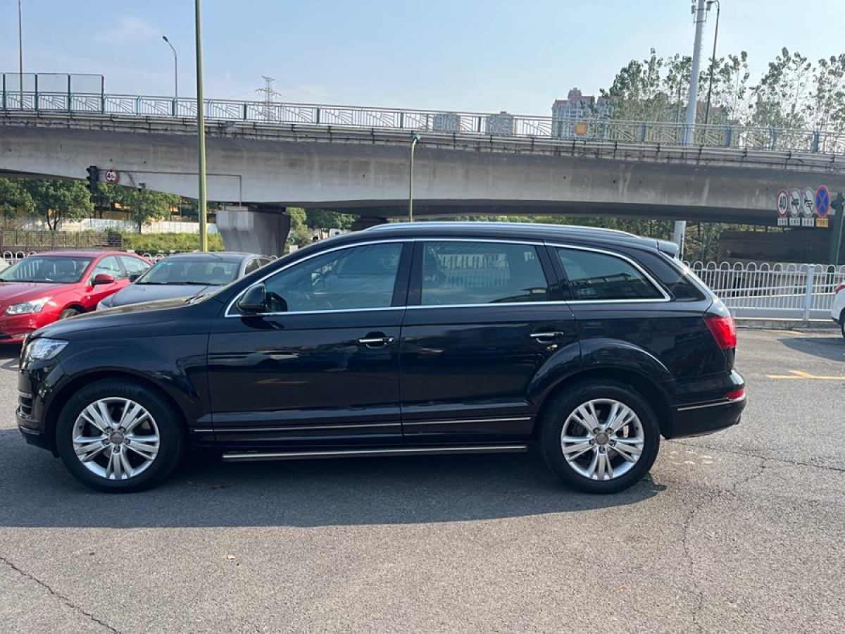 奧迪 奧迪Q7  2012款 3.0 TFSI 舒適型(200kW)圖片