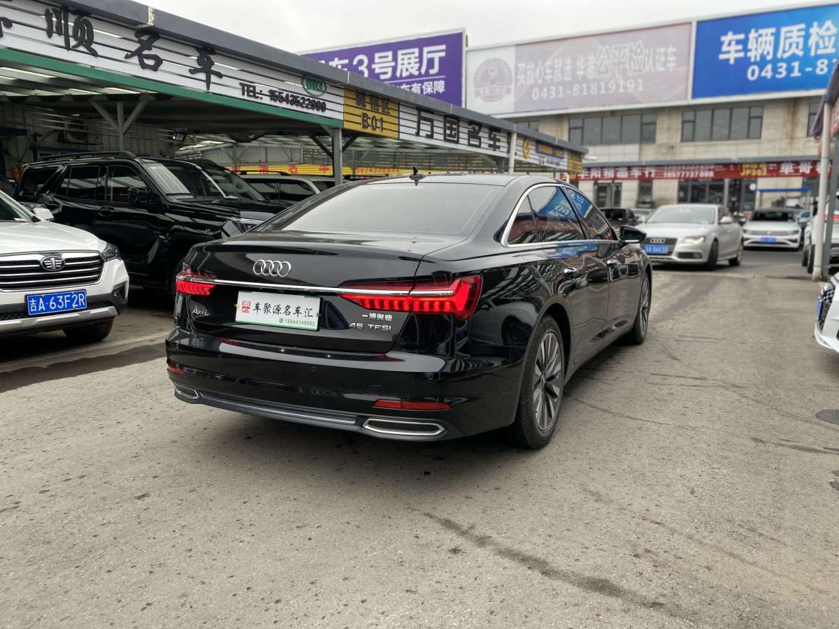 奧迪 奧迪A6L  2022款 45 TFSI 臻選致雅型圖片