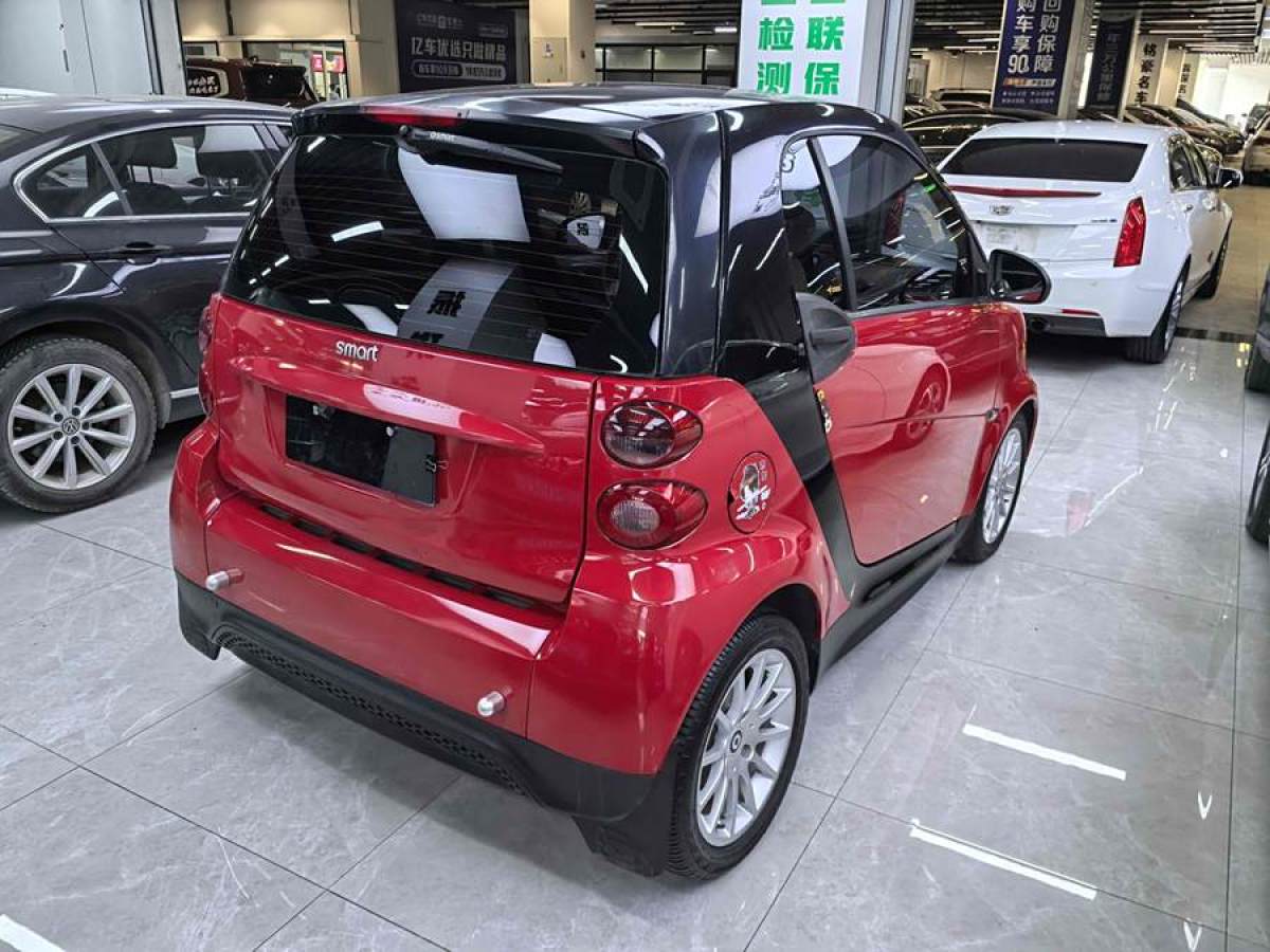 smart fortwo  2013款 1.0 MHD 硬頂冰炫特別版圖片