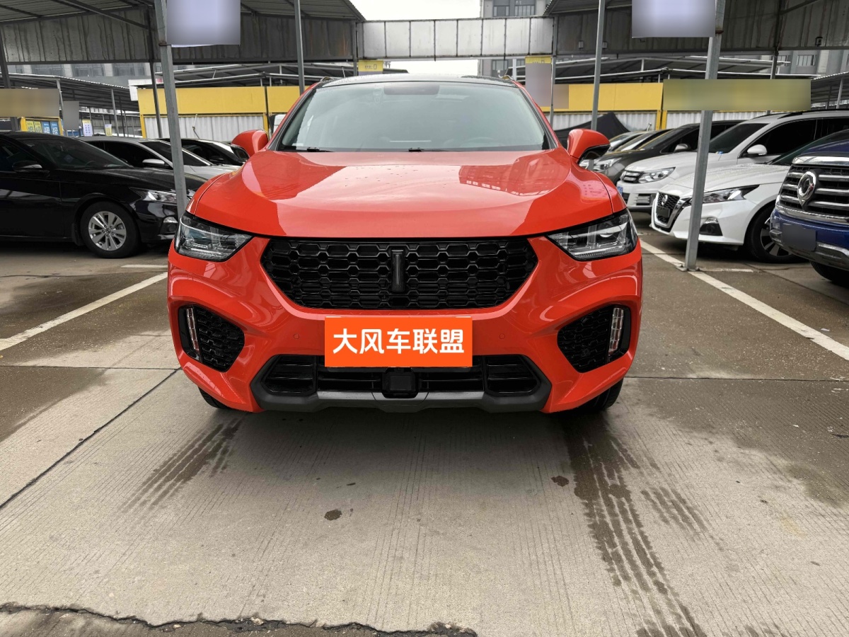 WEY VV5  2019款  1.5T 兩驅(qū)傾橙限量版圖片