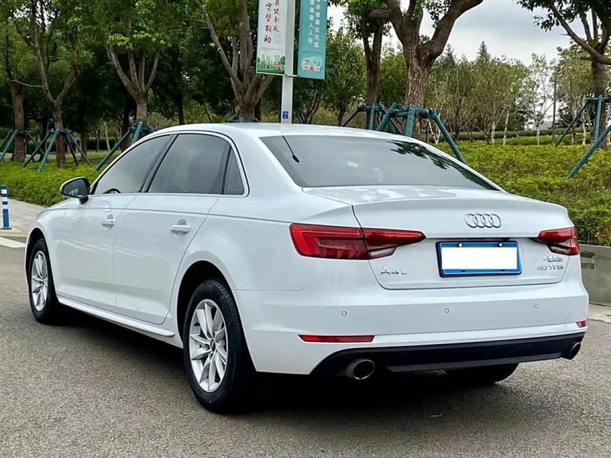 奧迪 奧迪A4L  2017款 40 TFSI 進(jìn)取型圖片