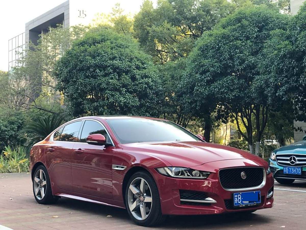 捷豹 XE  2015款 2.0T 200PS R-Sport圖片