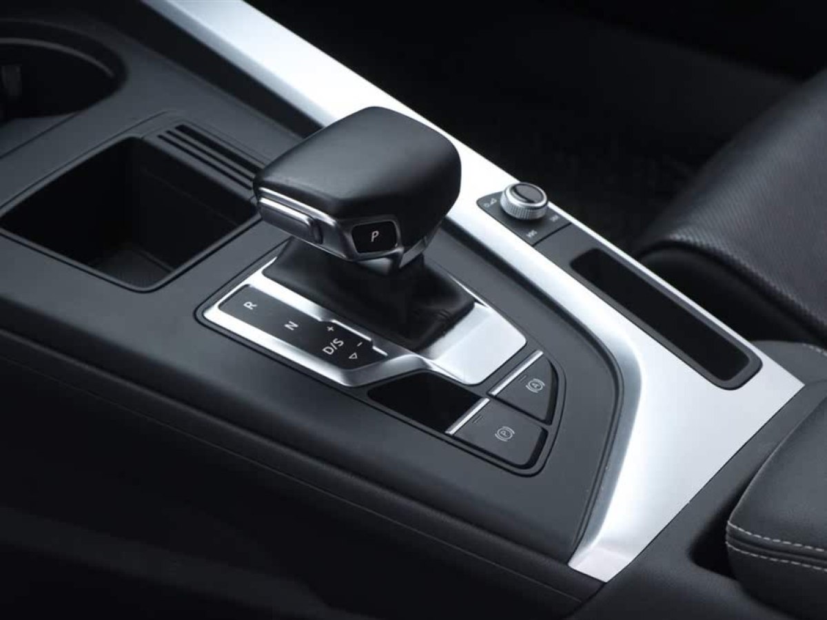奧迪 奧迪A4L  2020款 40 TFSI 時尚動感型圖片