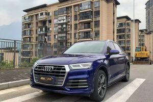奧迪Q3 奧迪  35 TFSI 時(shí)尚動(dòng)感型