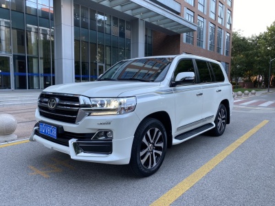 2019年10月 丰田 兰德酷路泽(进口) 5.7L VX-R 12气 底升(中东版)图片