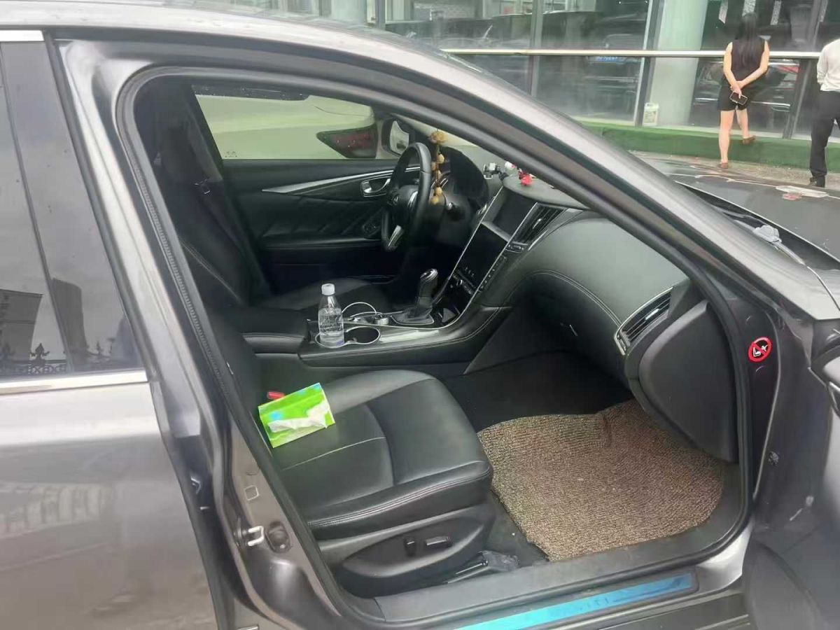 英菲尼迪 Q50L  2022款 2.0T WAVE版圖片
