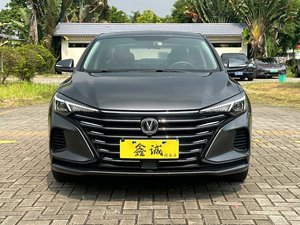 長(zhǎng)安 逸動(dòng)  2021款 PLUS 1.6L GDI 手動(dòng)豪華型圖片