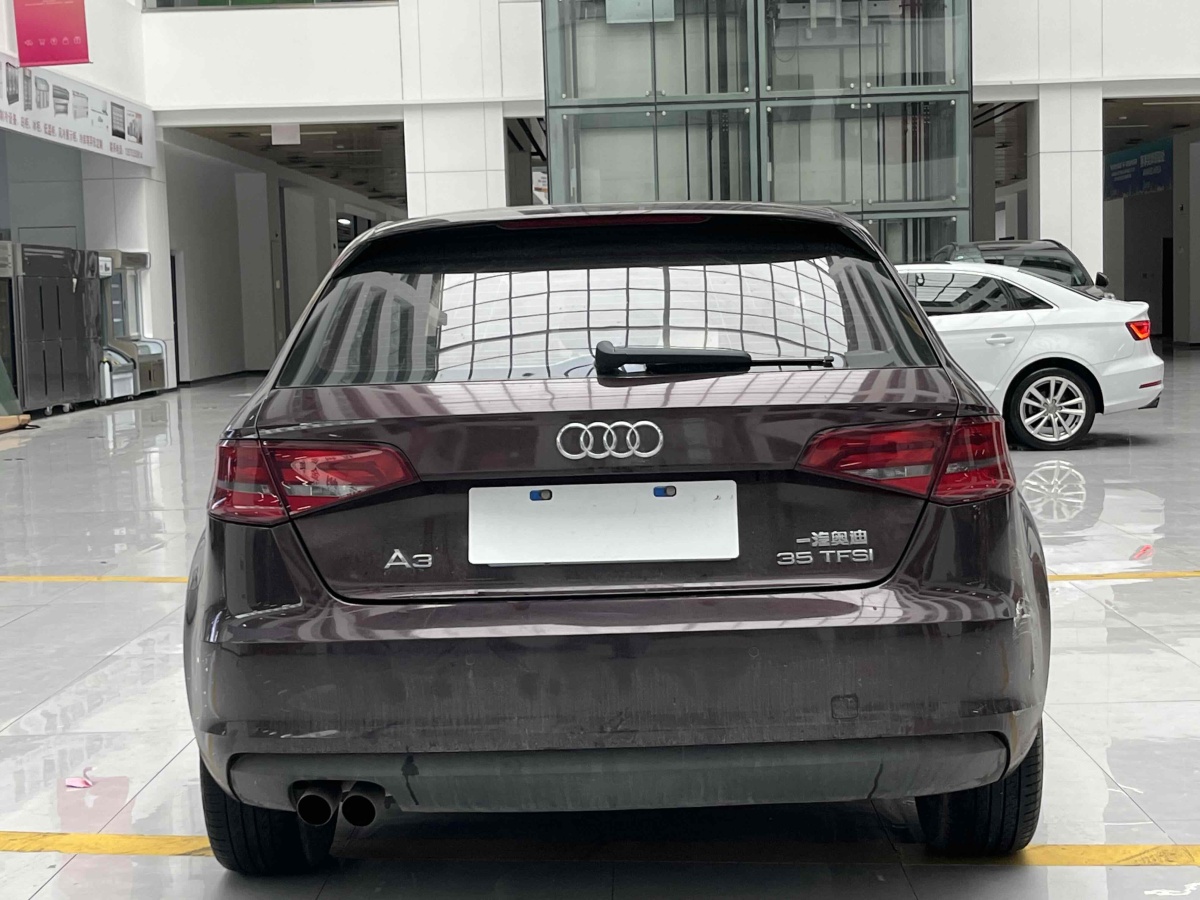 奧迪 奧迪A3  2014款 Sportback 35 TFSI 自動進(jìn)取型圖片