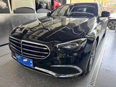 2022年4月 奔馳 奔馳E級(jí) 改款二 E 300 L 豪華型圖片