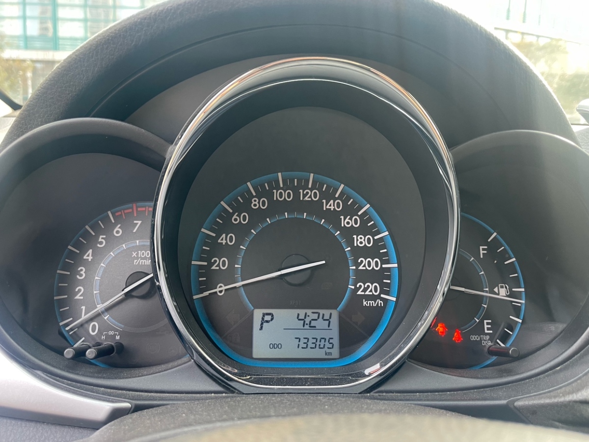 2014年04月丰田 威驰  2014款 1.5L 自动智享版