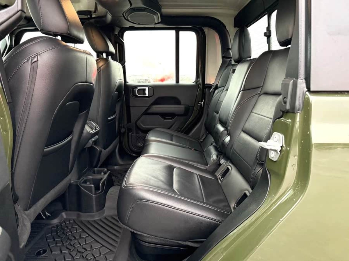 Jeep 角斗士  2022款 3.6L 先行版圖片