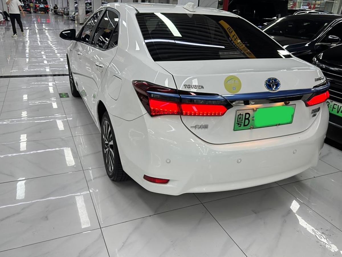 豐田 卡羅拉  2017款 改款雙擎 1.8L E-CVT領(lǐng)先版圖片