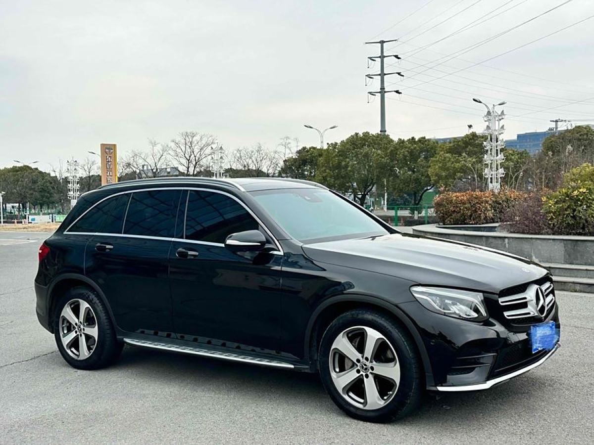 2017年8月奔馳 奔馳GLC  2017款 GLC 260 4MATIC 豪華型