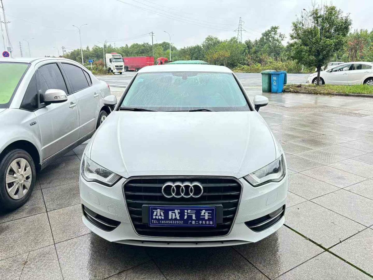 奧迪 奧迪A3  2016款 Limousine 35 TFSI 風(fēng)尚型圖片