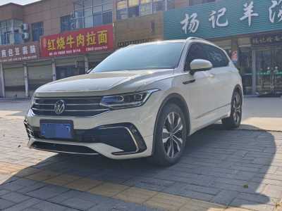 2022年8月 大眾 途觀L 改款 330TSI 自動兩驅R-Line越享版圖片