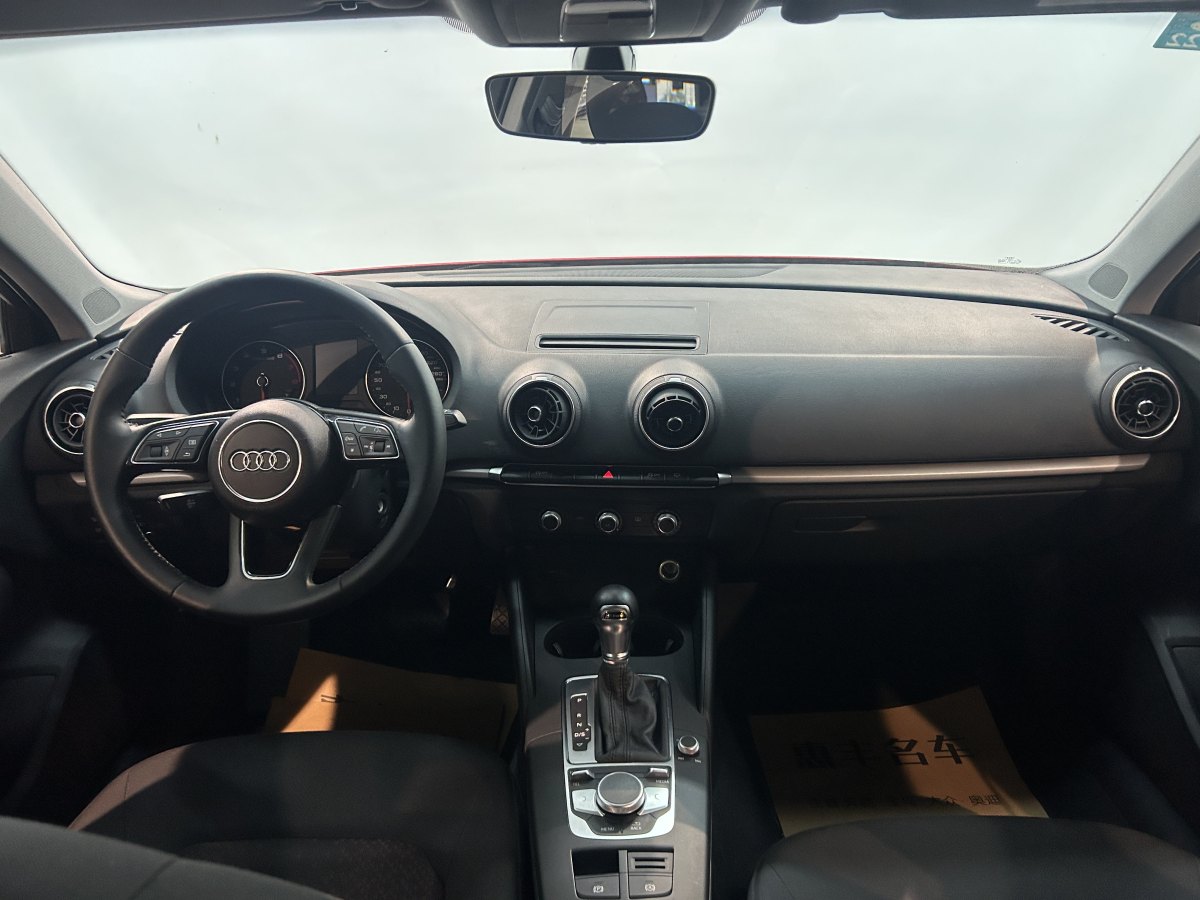 奧迪 奧迪A3  2019款 Sportback 35 TFSI 進(jìn)取型 國(guó)VI圖片