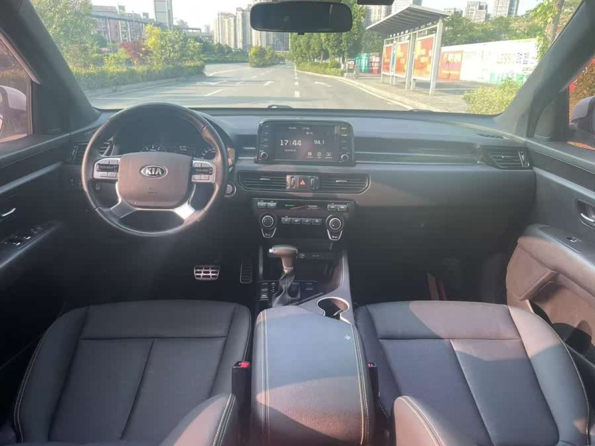 起亞 KX7  2020款 2.0T 自動兩驅(qū)GLS 7座圖片