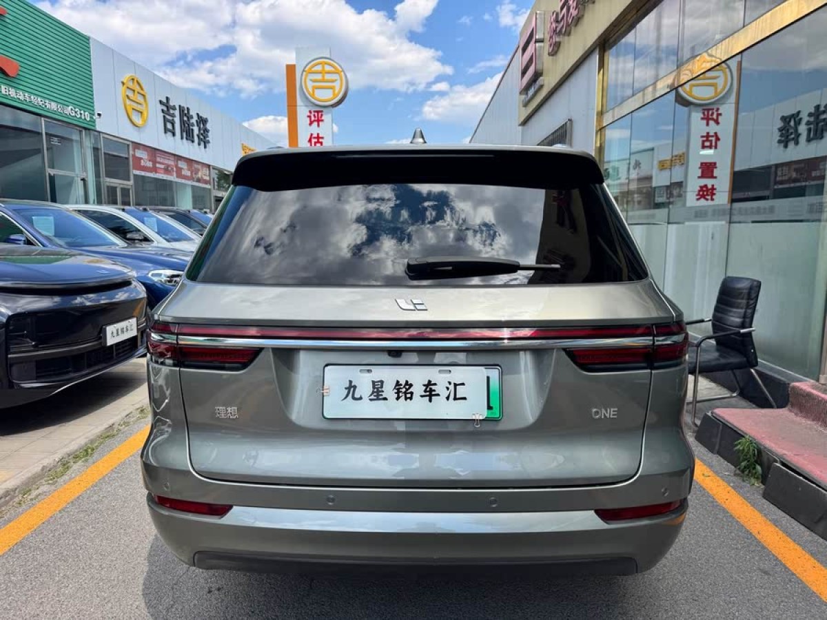 理想 理想ONE  2021款 增程6座版圖片