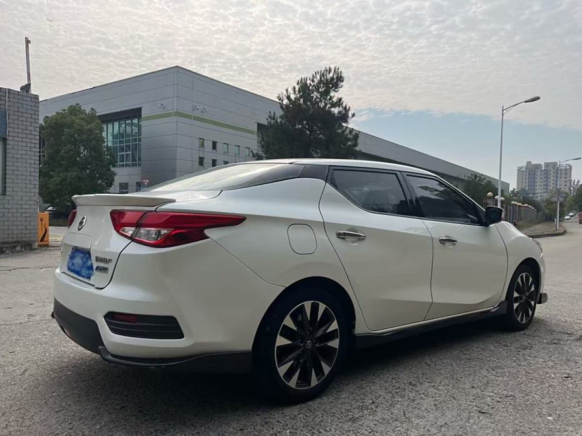 日產(chǎn) LANNIA 藍鳥  2020款 1.6L CVT智聯(lián)智酷版圖片