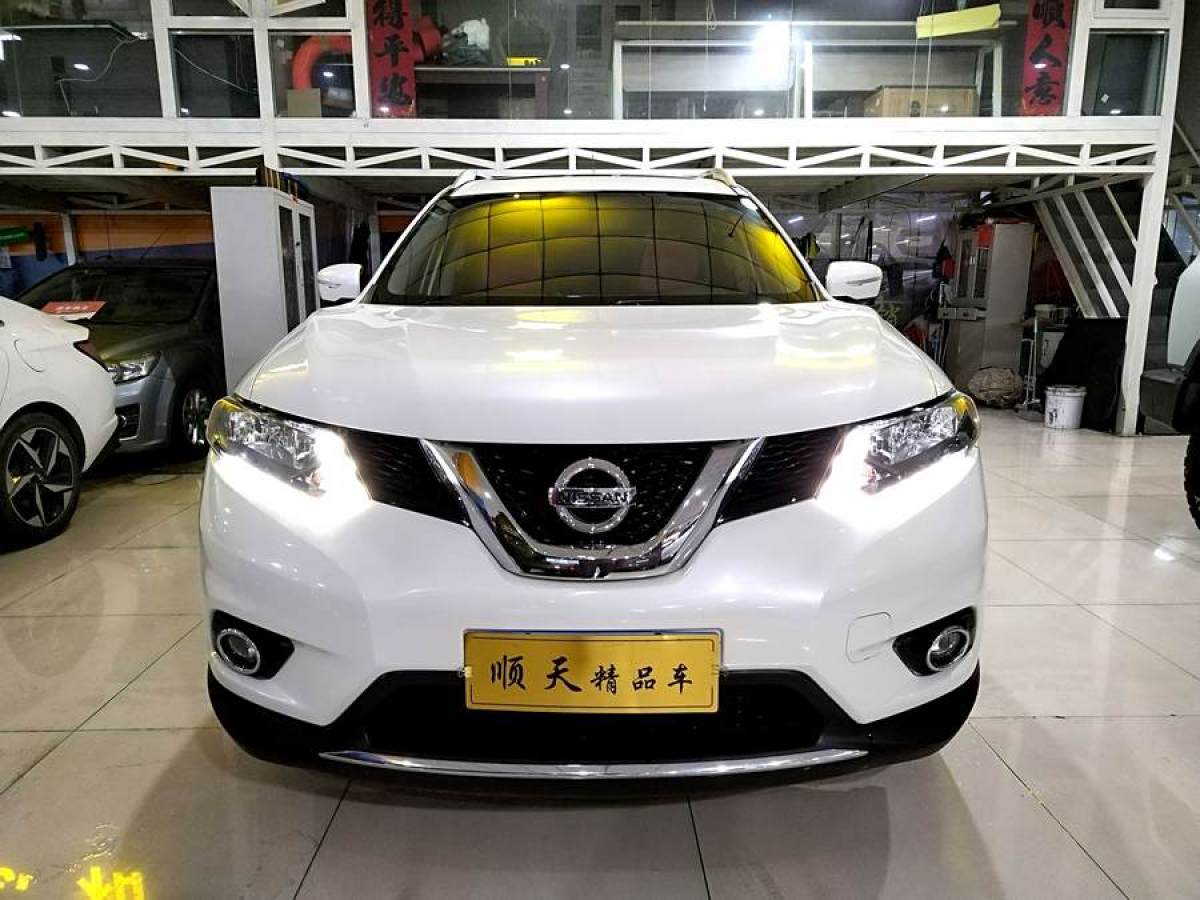 日產(chǎn) 奇駿  2014款 2.5L CVT尊享版 4WD圖片