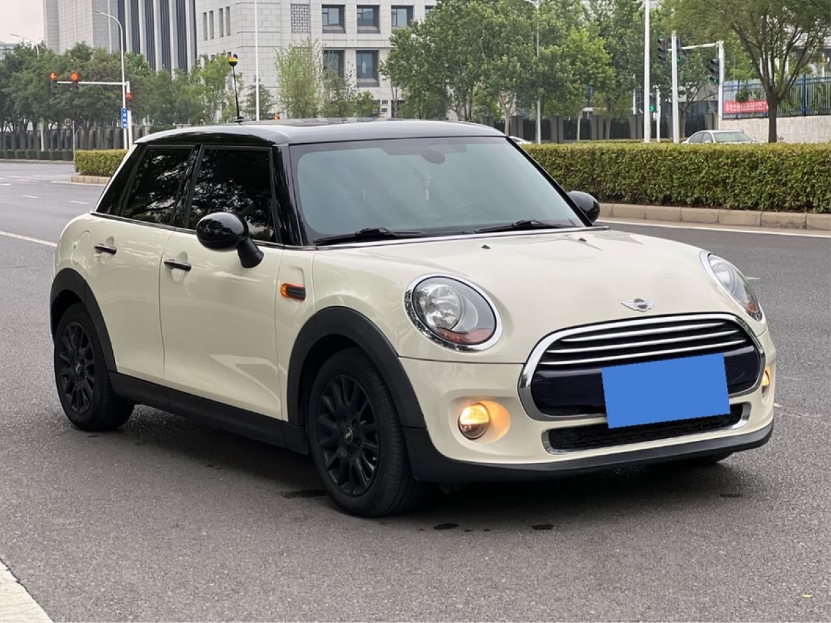 MINI MINI  2015款 1.5T COOPER Fun 五門版圖片