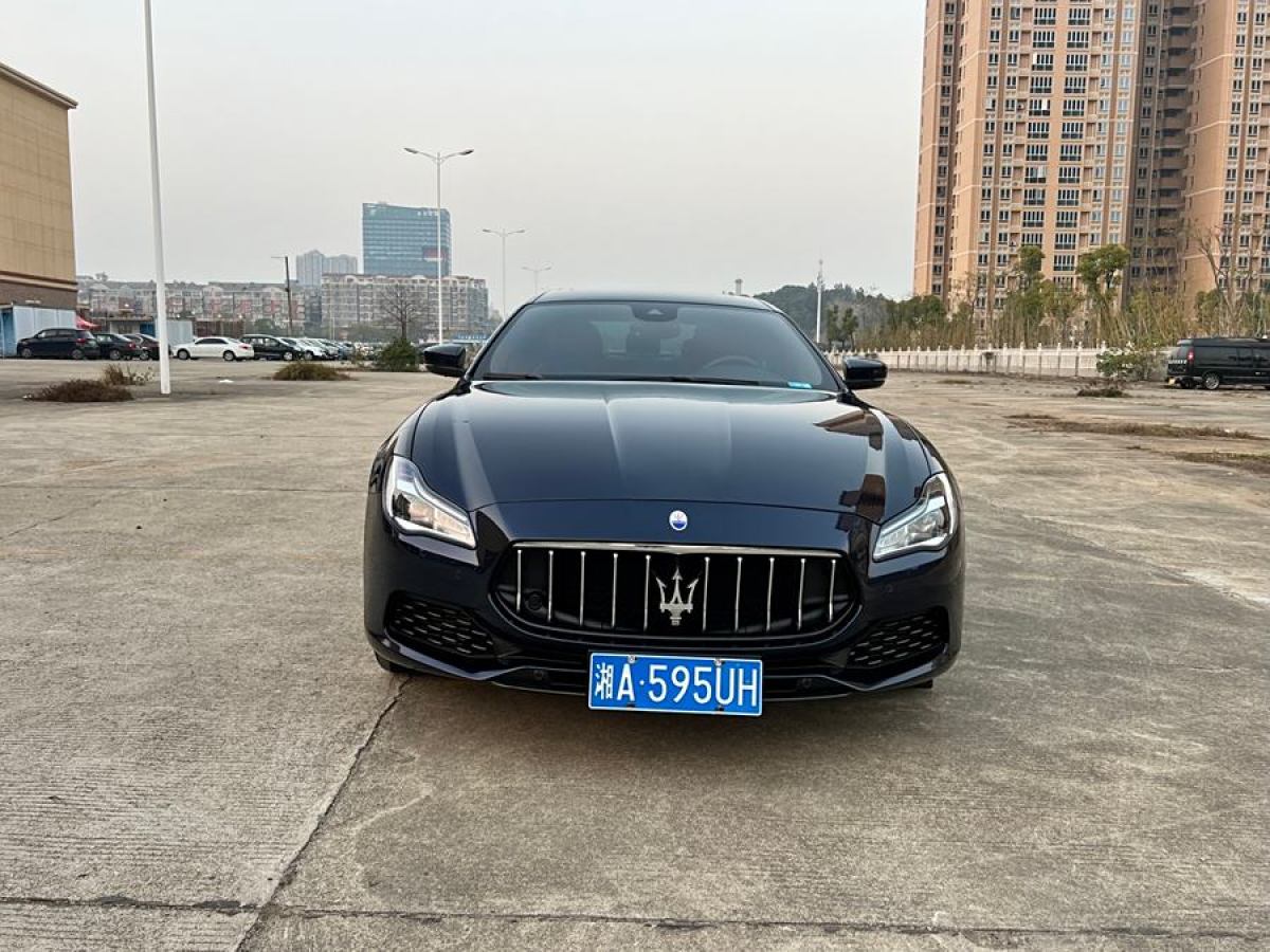 瑪莎拉蒂 總裁  2019款 3.0T 350Hp 標(biāo)準(zhǔn)版 國VI圖片