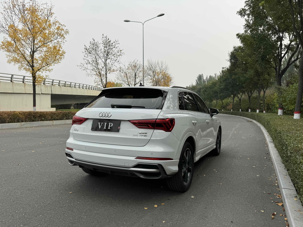 奧迪 奧迪Q3  2024款 35 TFSI 時尚動感型圖片