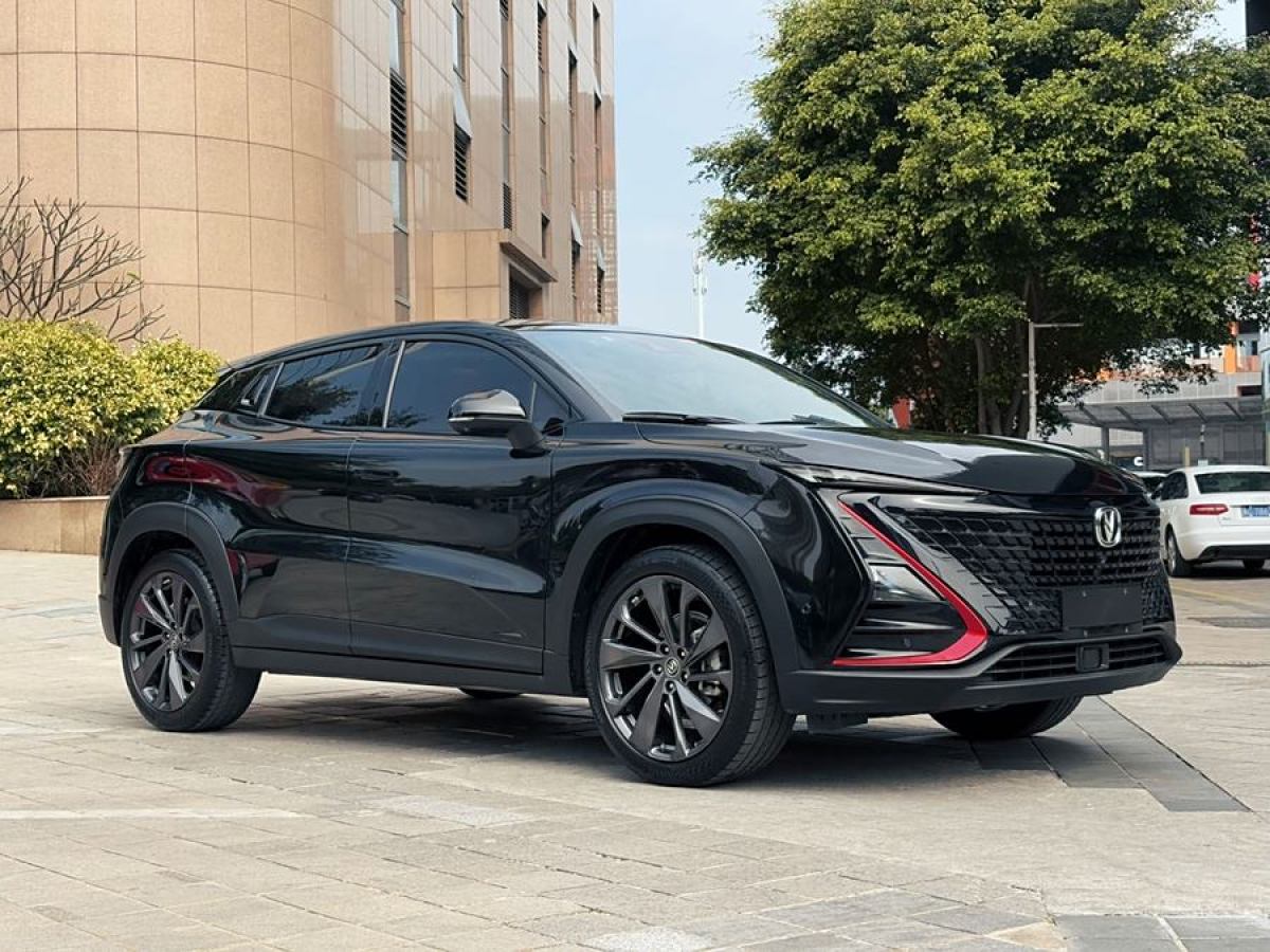 長(zhǎng)安 UNI-T  2020款 1.5T 旗艦型圖片