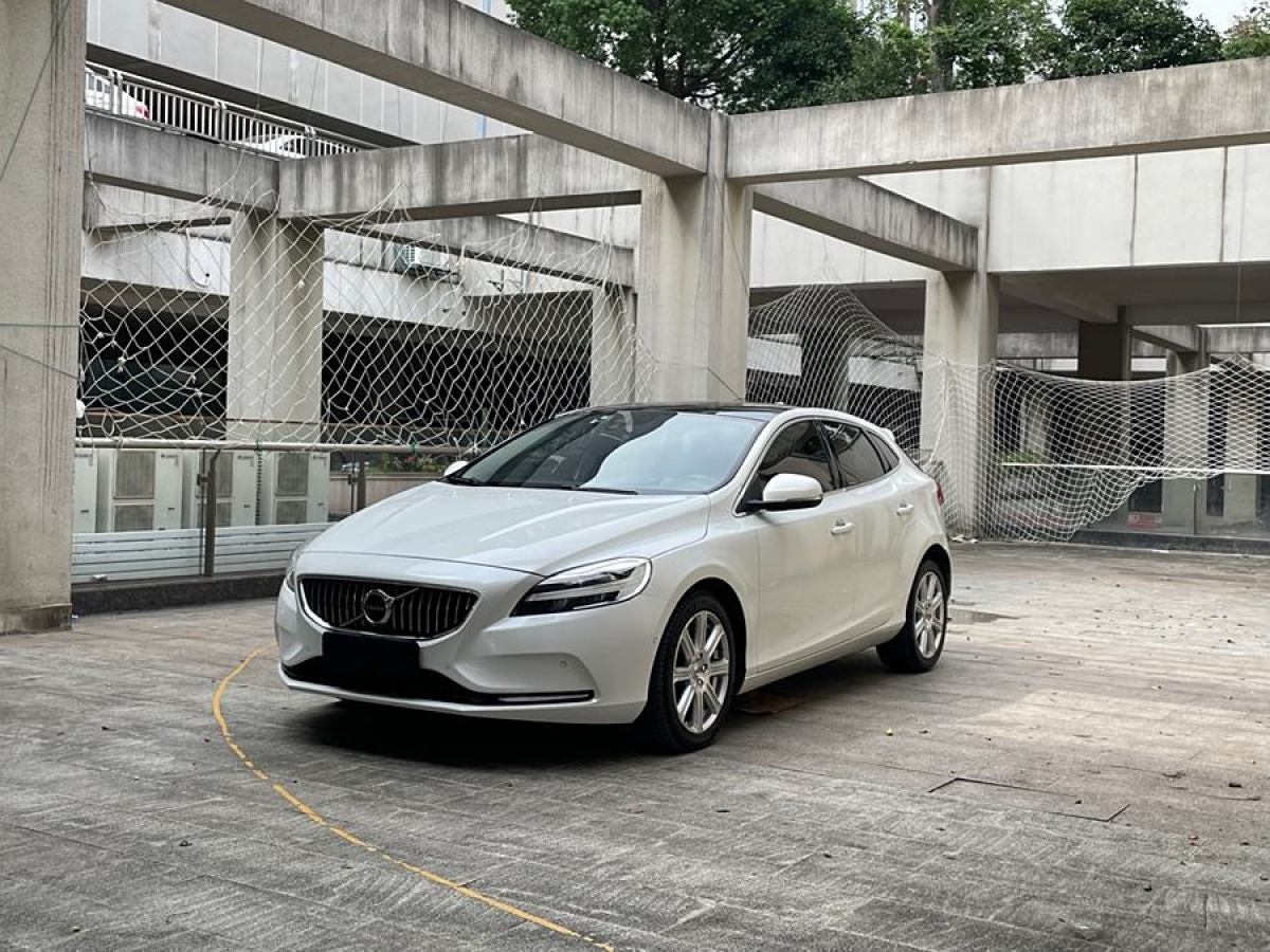 沃爾沃 V40  2018款 T3 智雅版圖片