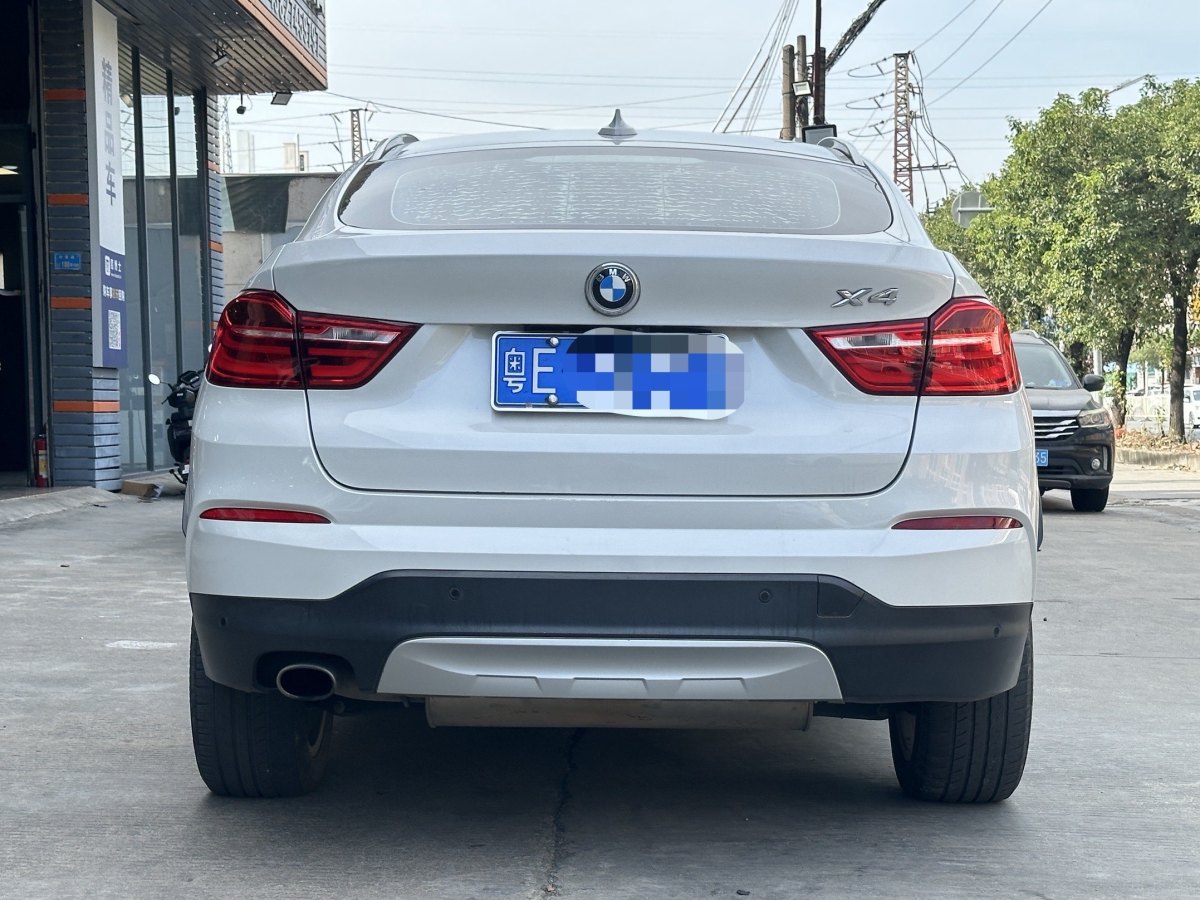 寶馬 寶馬X4  2014款 xDrive20i X設(shè)計(jì)套裝圖片