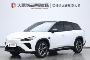 哪吒L 哪吒 增程 220 閃充版