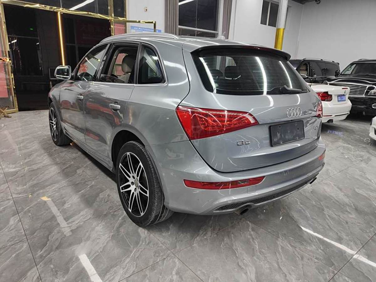 奧迪 奧迪Q5  2010款 2.0TFSI 運(yùn)動(dòng)版圖片