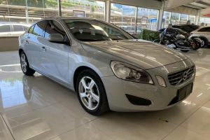 S60 沃爾沃 1.6T DRIVe 智尚版