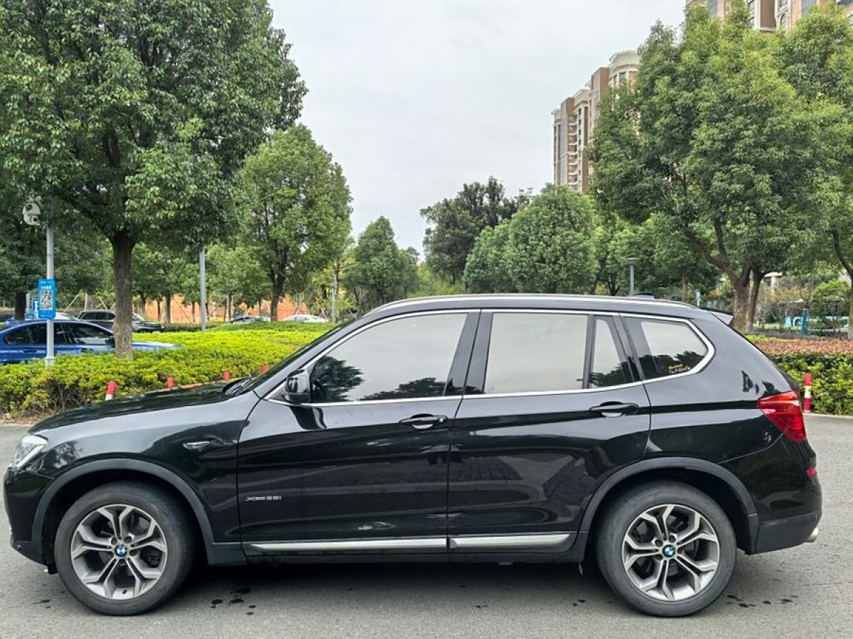 寶馬 寶馬X3  2014款 xDrive28i 領(lǐng)先型圖片