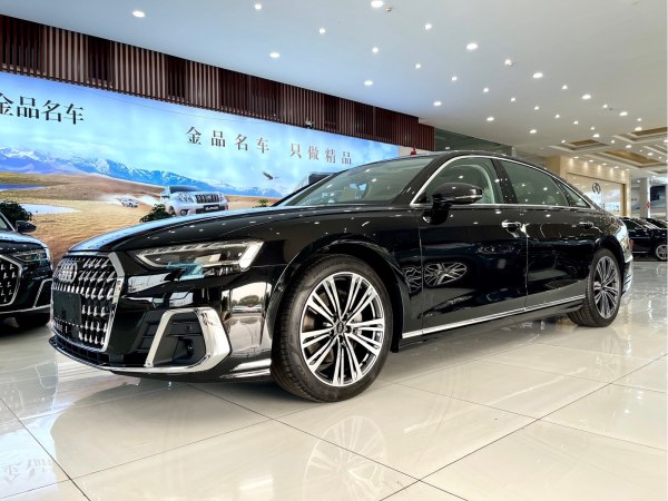 奥迪 奥迪A8  2023款 A8L 50 TFSI quattro 臻选型