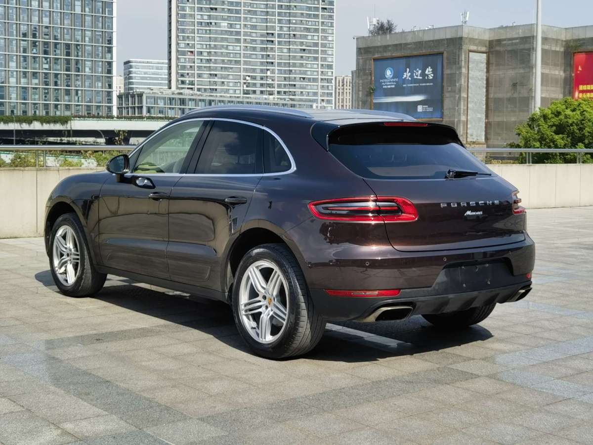 保時(shí)捷 Macan  2014款 Macan 2.0T圖片