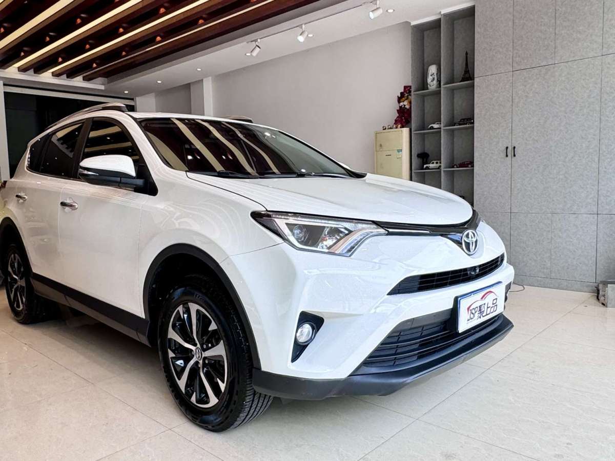 豐田 RAV4榮放  2019款  2.0L CVT兩驅(qū)舒適版 國VI圖片