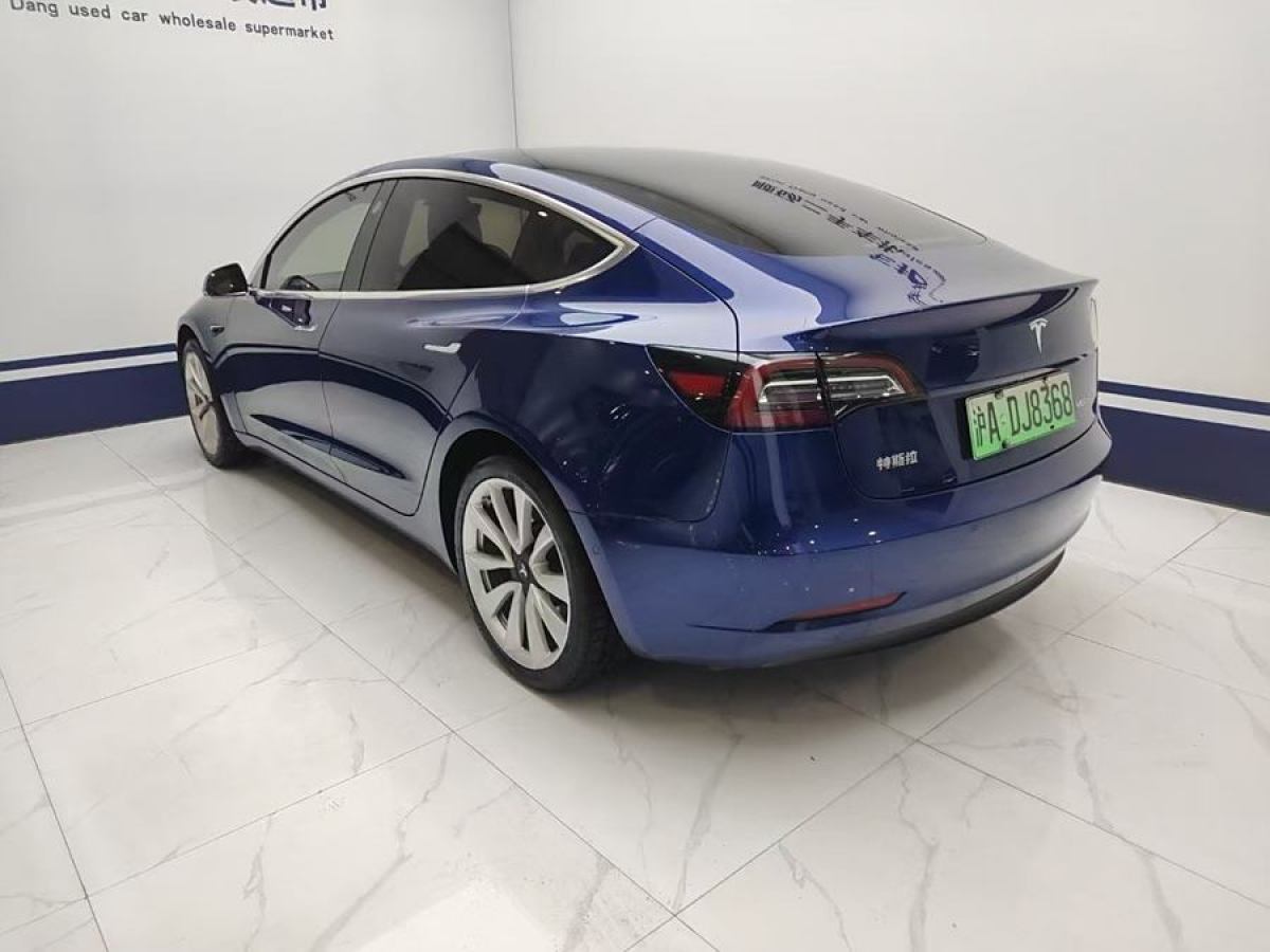 特斯拉 Model 3  2019款 標準續(xù)航后驅升級版圖片