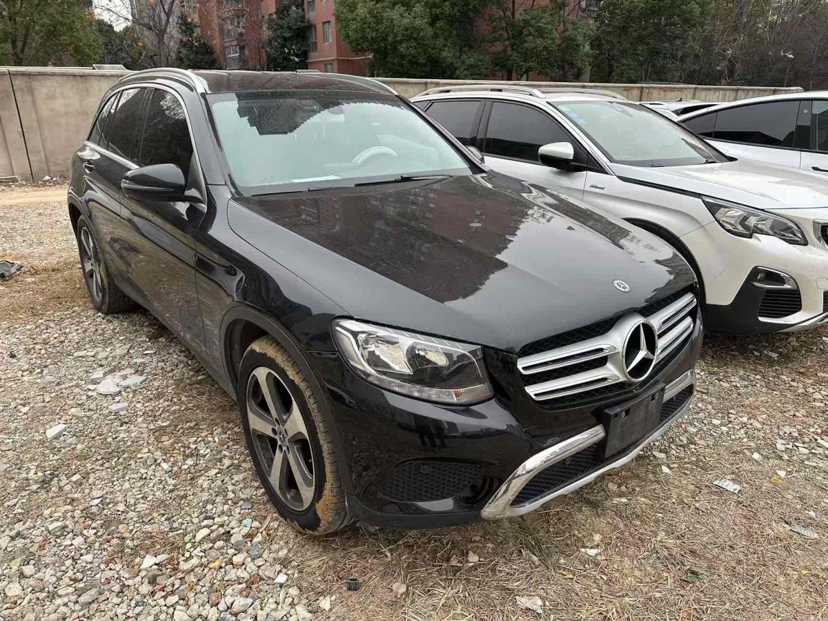 奔馳 奔馳GLC  2022款 改款 GLC 300 4MATIC 轎跑SUV圖片