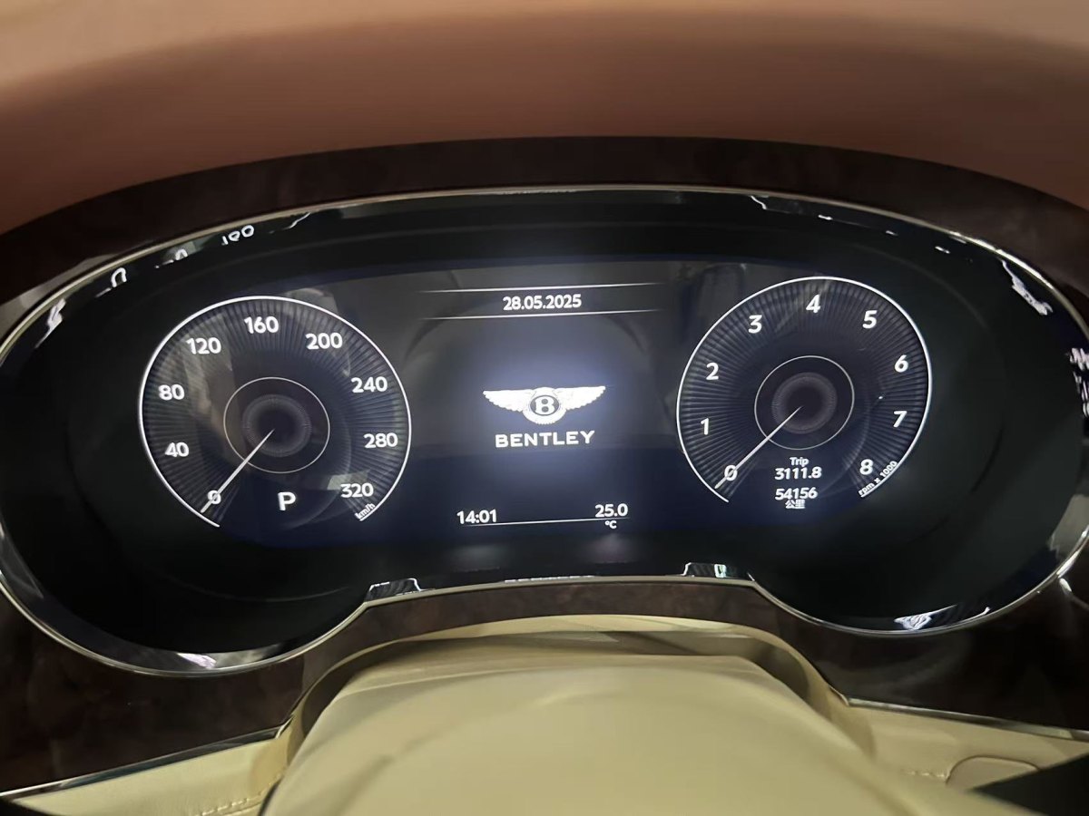 賓利 添越  2021款 4.0T V8圖片