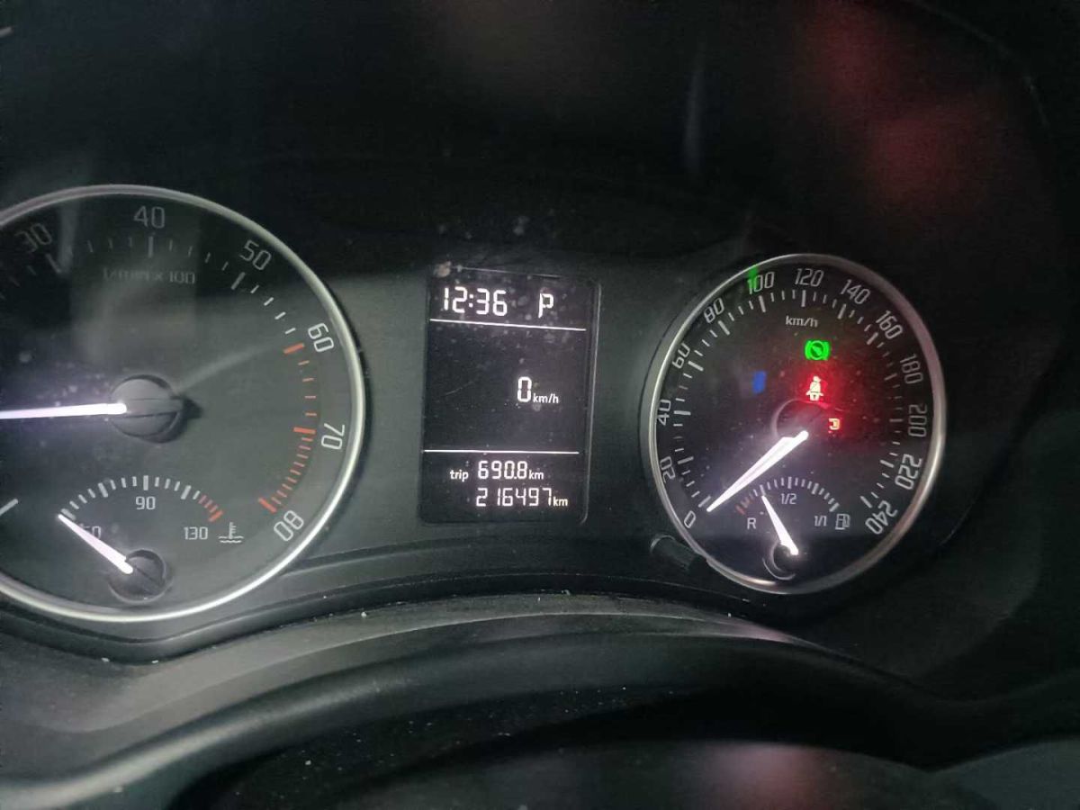 斯柯達 明銳  2014款 1.6L 自動逸致版圖片