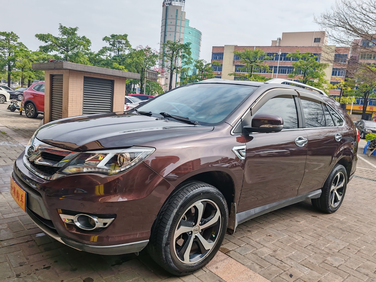 比亞迪 S7  2015款 2.0T 自動尊貴型圖片
