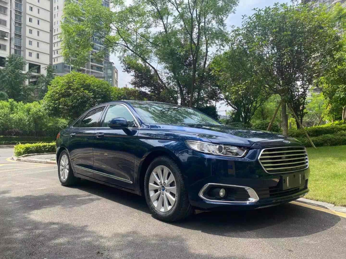 福特 金牛座 2016款 ecoboost 180 豪華型 黑色 手自一體對價格不