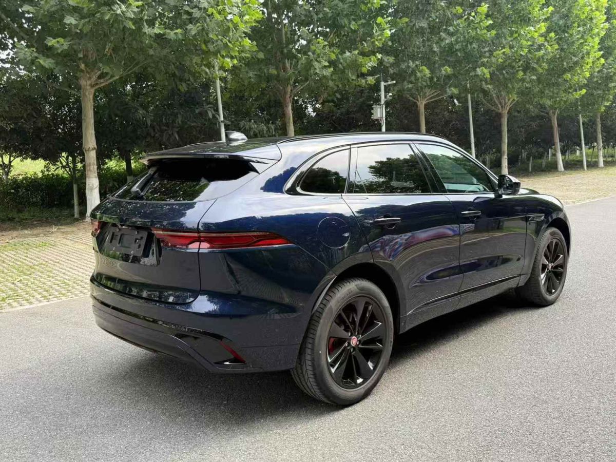 奧迪 奧迪Q5 e-tron  2023款 40 e-tron 星耀型 影武士版圖片