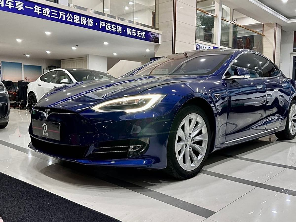 特斯拉 Model S  2017款 Model S 75D 標(biāo)準(zhǔn)續(xù)航版圖片