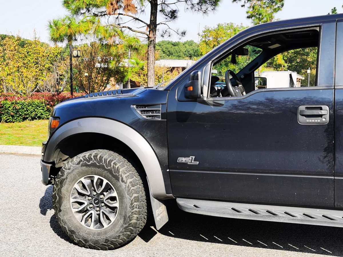 福特 F-150  2011款 6.2L SVT Raptor SuperCrew圖片